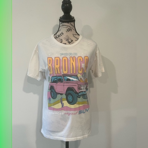 Women's Ford Bronco Tee, Medium - Picture 1 of 3